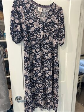 Knox Rose Navy and Light Pink Floral Midi Dress